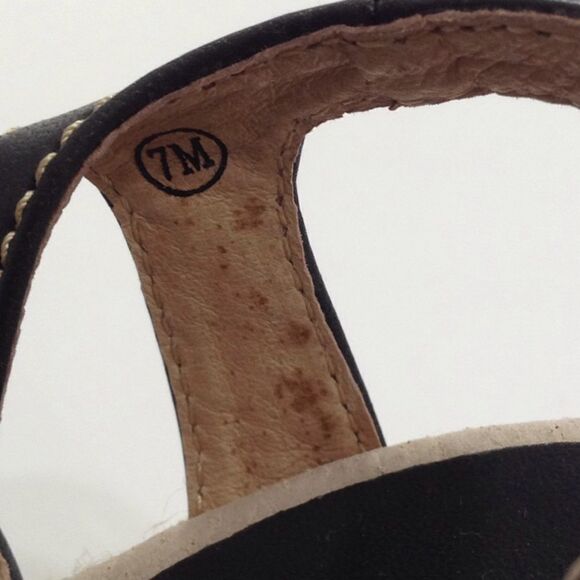 Chinese Laundry Strappy Wedge Sandals NWOT Size 7 - Picture 6 of 8